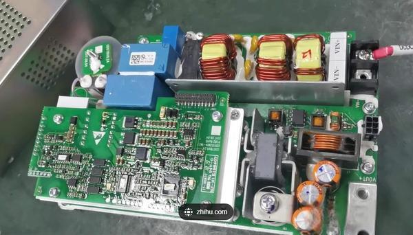 新能源汽車OBC車載充電機(jī)工作原理及實(shí)物拆解詳解